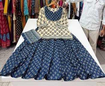 Blue cotton floral printed gopi dress style kurta skirt with dupatta 2