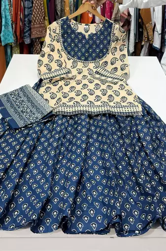 Blue cotton floral printed gopi dress style kurta skirt with dupatta