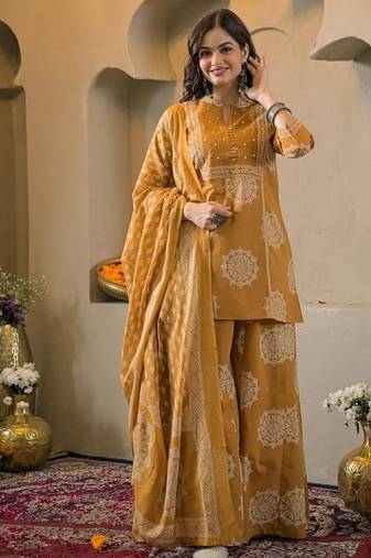 Yellow cotton floral printed ethnic kurta set with dupatta