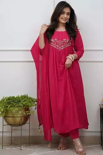 Pink cotton embroidered zari work ethnic kurta set with dupatta