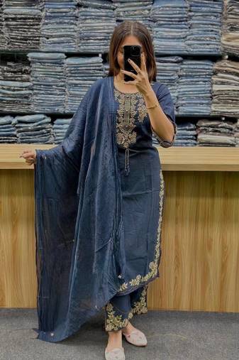 Blue cotton embroidered thread work ethnic kurta set with dupatta