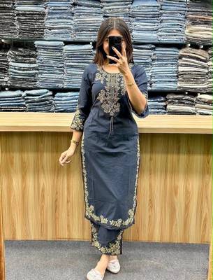 Blue cotton embroidered thread work ethnic kurta set with dupatta 2