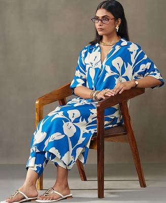 women floral printed smart office kurta with trousers 6