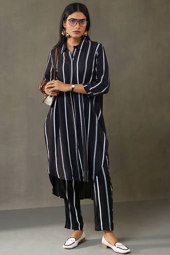 women printed smart office kurta with trousers