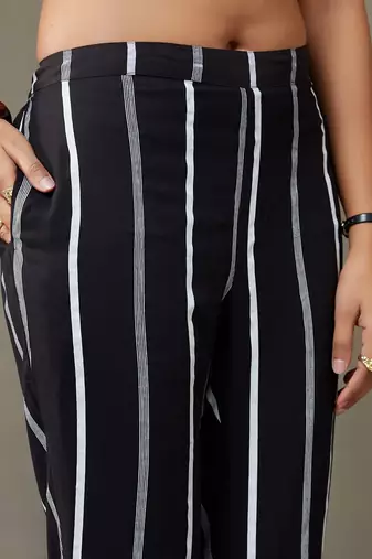 women printed smart office kurta with trousers