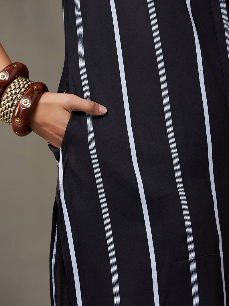 women printed smart office kurta with trousers