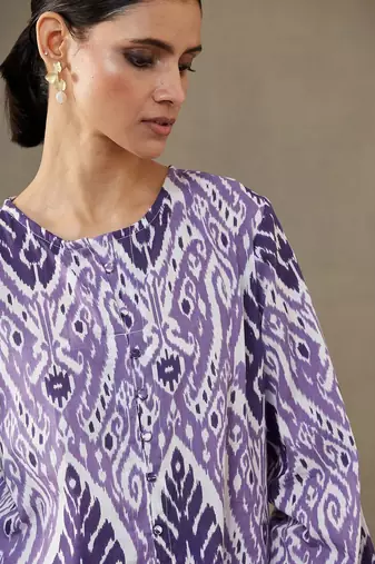 women ethnic motifs printed cotton smart office kurta with trousers