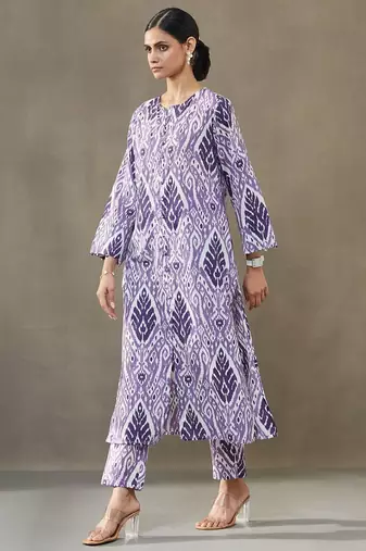 women ethnic motifs printed cotton smart office kurta with trousers