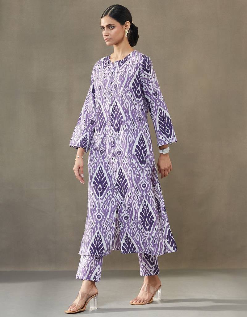women ethnic motifs printed cotton smart office kurta with trousers