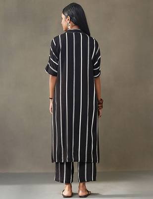 women cotton button-down smart office kurta with trousers 4