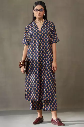 women ethnic motifs printed cotton smart office kurta with trousers