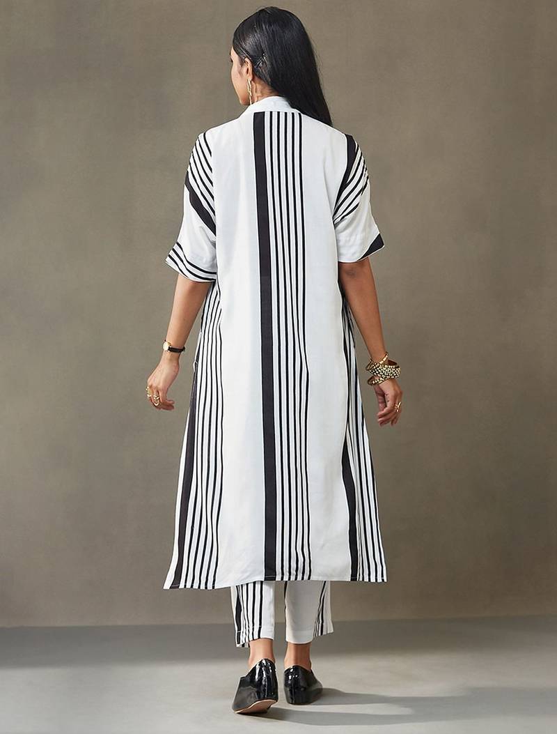 women printed smart office kurta with trousers