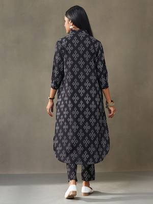 women printed cotton smart office kurta with trousers 5
