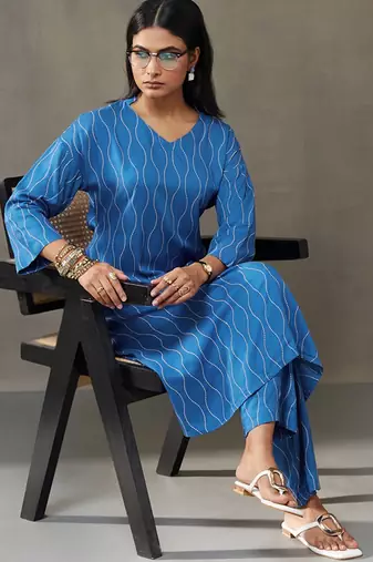 women printed smart office kurta with trousers