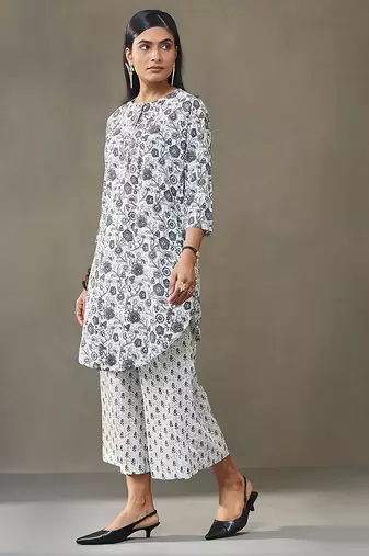 women floral printed cotton work tailored-fit kurti with palazzos