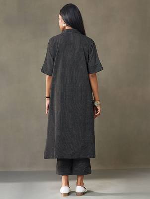 women kantha cotton smart office kurta with trousers 5