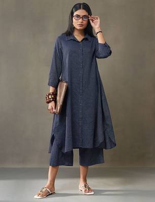women printed cotton structured work kurta with palazzos 1