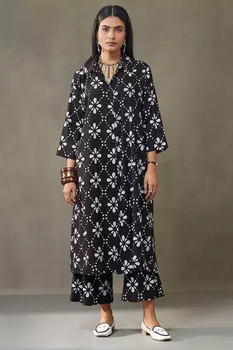 women floral printed structured work kurta with palazzos