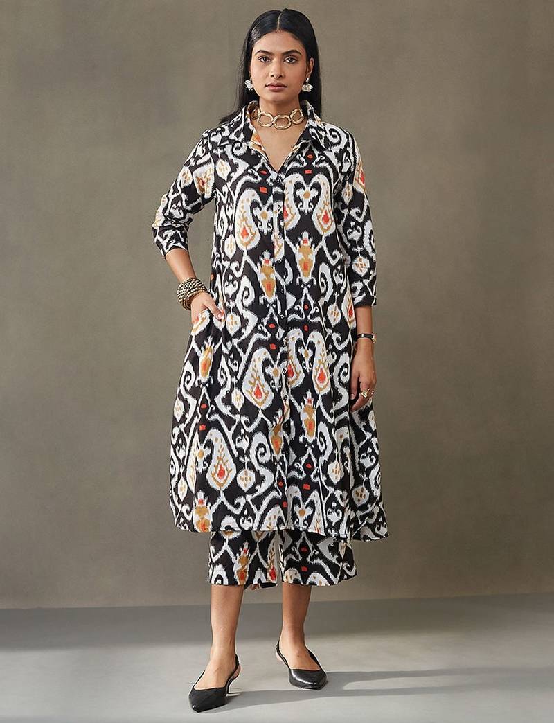 women ethnic motifs printed cotton smart office kurta with trousers