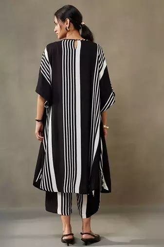 women printed smart office kurta with trousers
