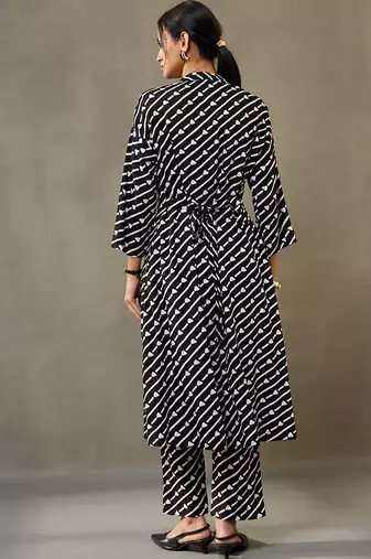 women printed smart office kurta with trousers