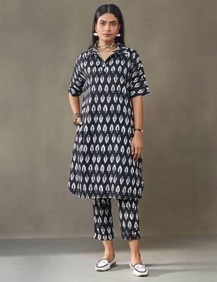 women ethnic motifs printed cotton smart office kurta with trousers 1