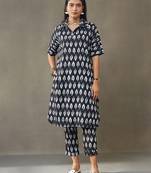 women ethnic motifs printed cotton smart office kurta with trousers