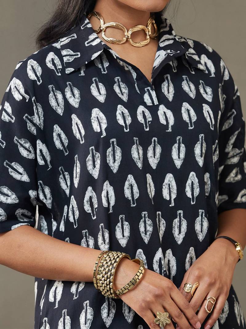 women ethnic motifs printed cotton smart office kurta with trousers