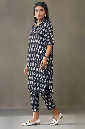 women ethnic motifs printed cotton smart office kurta with trousers