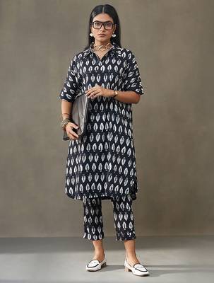women ethnic motifs printed cotton smart office kurta with trousers 5