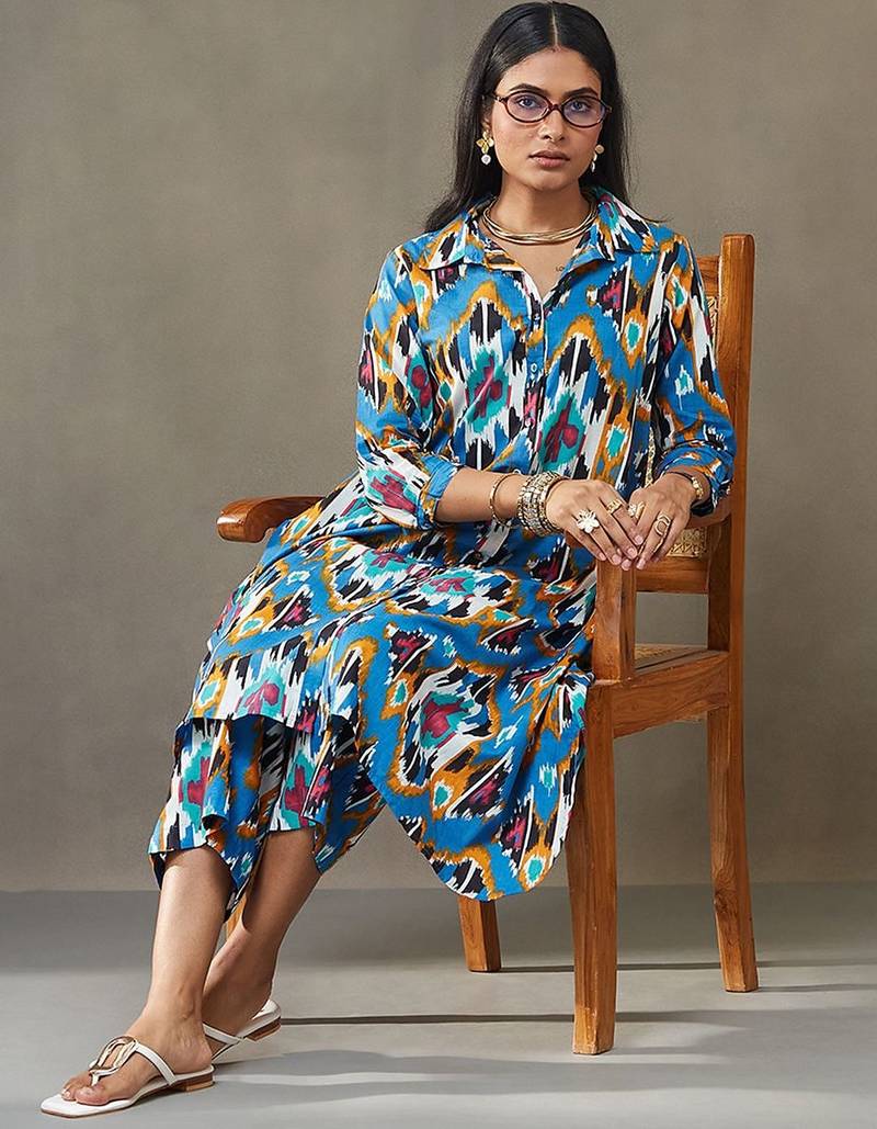 women ethnic motifs printed cotton smart office kurta with trousers