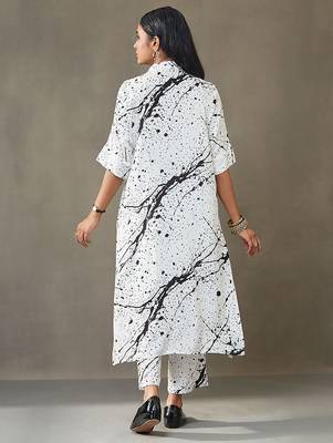women printed smart office kurta with trousers 5
