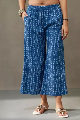 women ethnic motifs printed cotton structured work kurta with palazzos