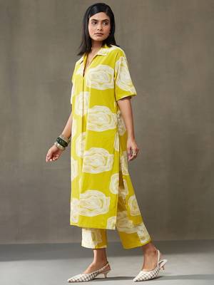 women printed cotton smart office kurta with trousers 4