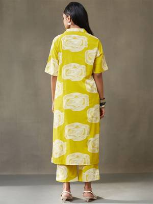 women printed cotton smart office kurta with trousers 5
