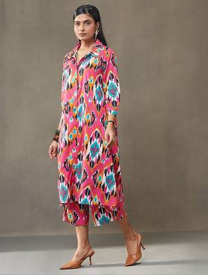 women printed cotton smart office kurta with trousers 3