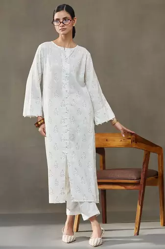 women ethnic motifs printed cotton smart office kurta with trousers