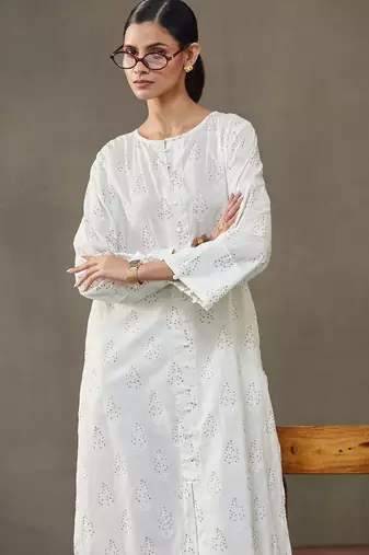 women ethnic motifs printed cotton smart office kurta with trousers