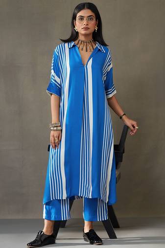 women printed smart office kurta with trousers