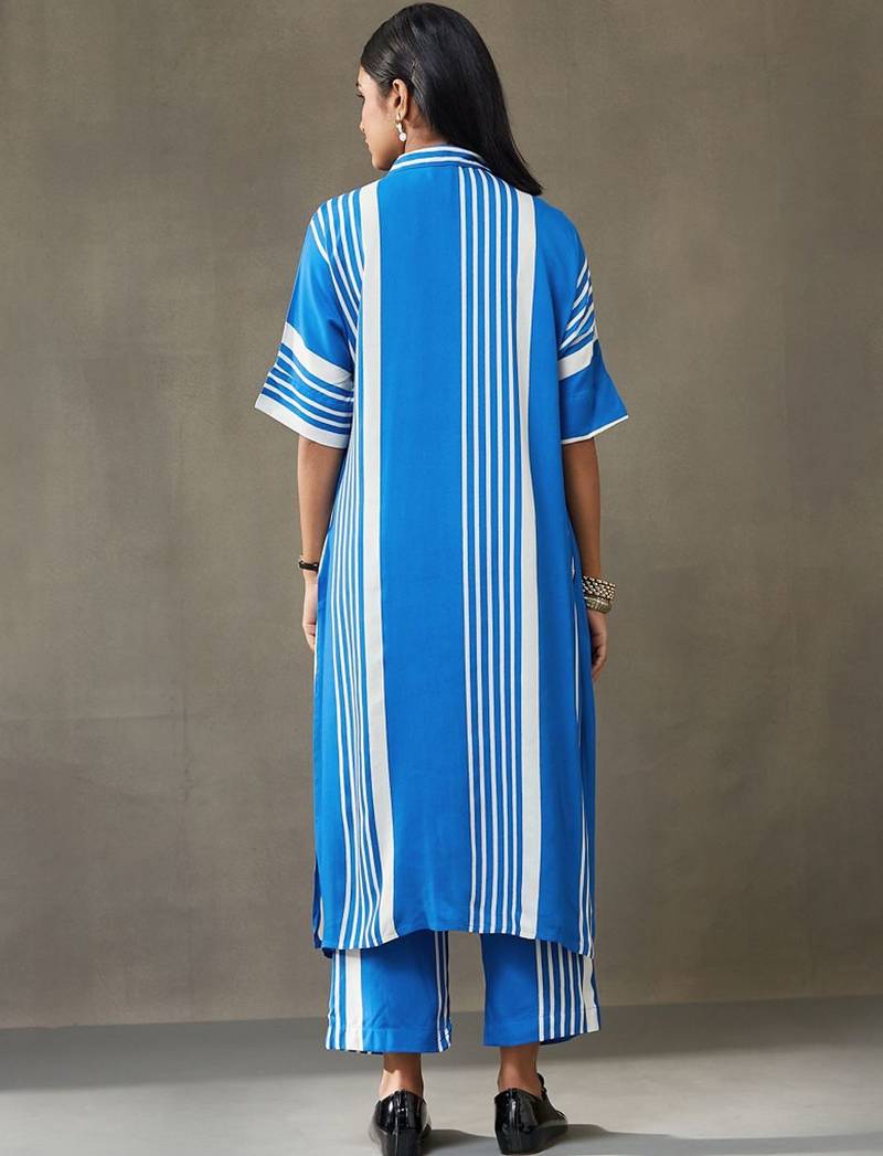 women printed smart office kurta with trousers