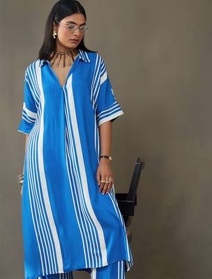women printed smart office kurta with trousers 5