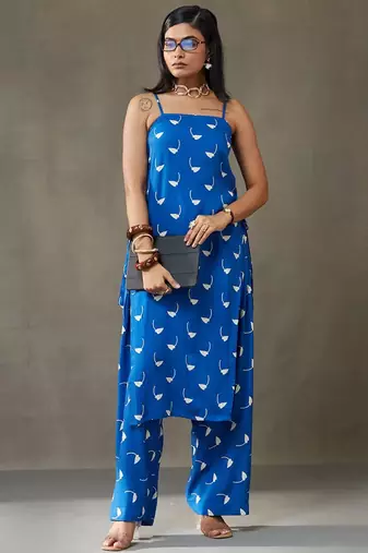 women printed structured work kurta with palazzos