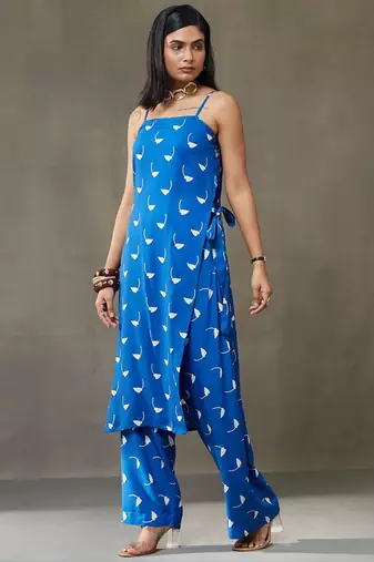 women printed structured work kurta with palazzos