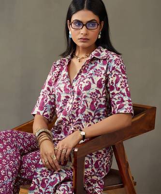 women ethnic motifs printed cotton smart office kurta with trousers 6