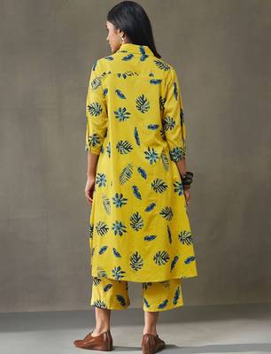 women floral printed cotton smart office kurta with trousers 4