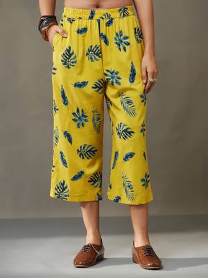 women floral printed cotton smart office kurta with trousers 6