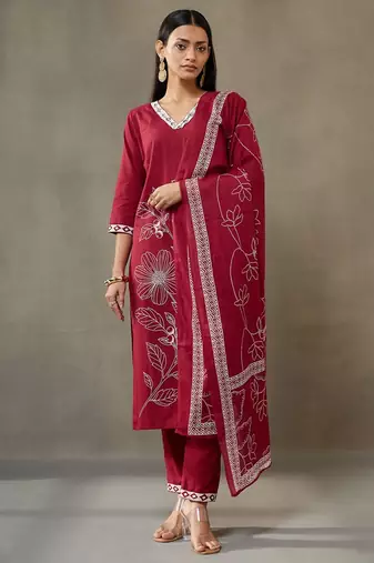 women floral embroidered thread work cotton sleek work smart office kurta with trousers & dupatta