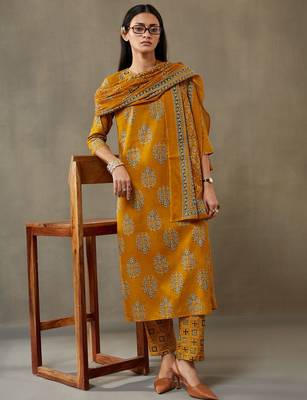 women ethnic motifs printed cotton sleek work smart office kurta with trousers & dupatta 1