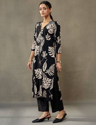 women floral printed cotton smart office kurta with trousers 1