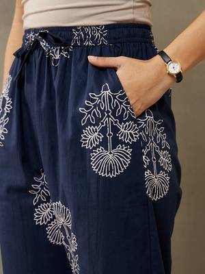 women ethnic motifs printed cotton sleek work smart office kurta with trousers & dupatta 7